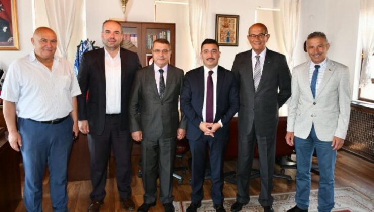 Bursa’da esnaf başkanlarından Mudanya Kaymakamı Ayhan Terzi’ye ziyaret